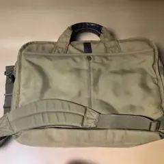 Item thumbnail for item ab112a36-3c9d-4ccc-90c4-27cc3df19583