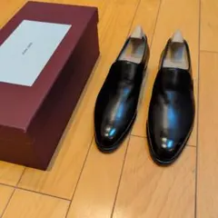 ジョンロブ ELM　ブラック色　6UK　ほぼ新品　短時間使用の超美品のサムネイル