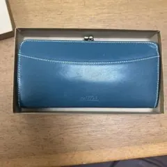 oeillet. （ウイエ）長財布 がま口 ブルーのサムネイル