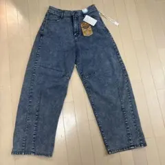 新品　デニムパンツ　Lのサムネイル