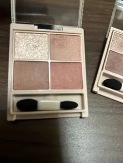 CANMAKE シルキースフレアイズ M02