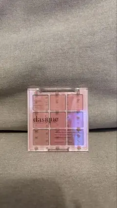 デイジーク アイシャドウパレット