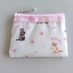 ① MAQUIA 4月号 LeSportsac ポーチ 猫 ねこ 付録 レスポ