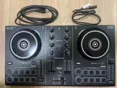 Item thumbnail for item 50387779-7932-42f3-9133-b399c577ad95