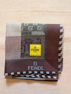 FENDI ハンカチ　ブラウンのサムネイル
