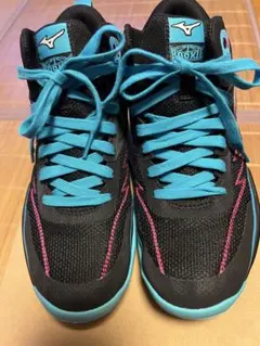 値下げ！Mizuno Rookie バスケットシューズ 23.5cmのサムネイル
