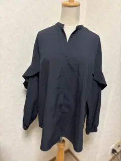 GU ラッフルスリーブブラウス　XL ネイビー