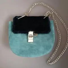 ファー付きショルダーバッグ