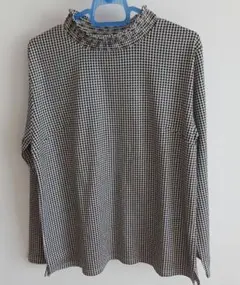 秋冬★中古品★長袖★カットソー★ハイネック★クロッシー★しまむら★ブラック格子柄