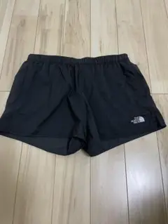 ショートパンツ