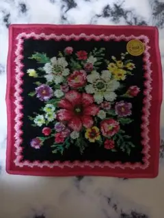 【新品】FEILER ★花柄大判ハンカチ