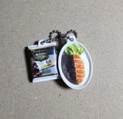 ダブルスイングマスコット ビーフカレー ガチャ