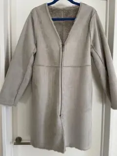 リバーシブル　ムートンコート