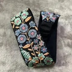 カチューシャ 刺繍リボン