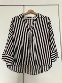 【美品】ZARA ストライプ五分袖シャツ