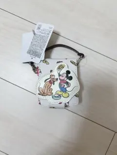 新品 しまむら ディズニー ミッキーマウス プルート ミラーポーチ