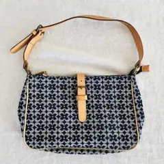 Item thumbnail for item b5eeda45-3208-4b35-bf2a-25447d90d9d4