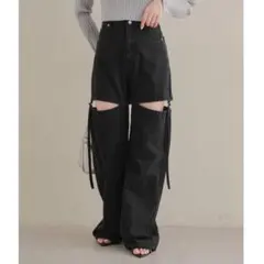 Chico サイドスリットダメージデニムパンツ ブラックのサムネイル