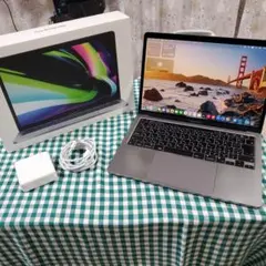 Apple MacBook Pro 13インチ M2 2022 16GB