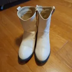 Item thumbnail for item d85dea65-595e-4a45-a706-c71952decd24