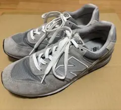 New Balance グレー スニーカー CM996V2