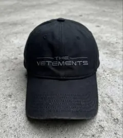 VETEMENTS ヴェトモン ベースボール キャップ 帽子のサムネイル