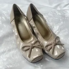 fitfit 23センチ　リボン付きベージュフラットシューズ