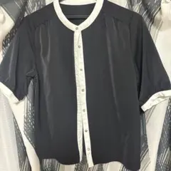 アベイル　半袖シャツブラウス　ブラックMサイズ