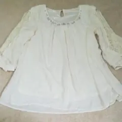 イング　INGNI　ホワイト　白　りぼん　リボン　レース　透け　春服　可愛い