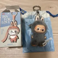 イニシャル　ラブブ　w