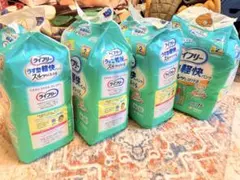 ライフリー パンツ型おむつ Mサイズ 22枚入4パックまとめてのサムネイル