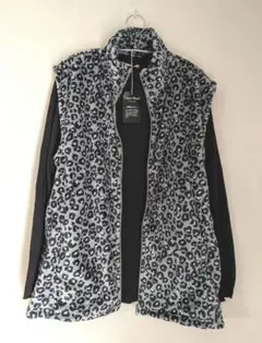 新品大きいサイズTokyoBiyoriグレー色レオパード柄フリースベスト3L