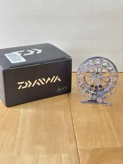DAIWA 10 BJ85 黒鯛 チヌ 落とし込み ヘチ釣りタイコリール ダイワのサムネイル