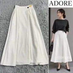《美品》2023年完売 アドーア 定価4.7万 ソフトストレッチデニムスカートのサムネイル