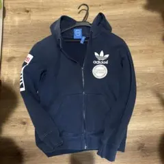 adidas オリジナルス　パーカー