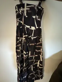 【美品】COS ノースリーブ抽象柄　春夏ワンピース