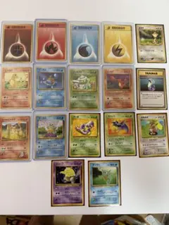 ポケモンカード 旧裏面 まとめ売り - メルカリ
