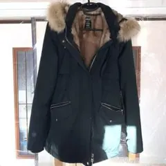 ZARA ダウンジャケット　ファーフード　アウター　ザラ　ミリタリーのサムネイル