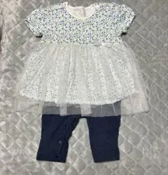 ★花柄トップスとネイビーのレギンスセット