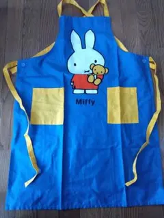 Item thumbnail for item 292c3db8-b4cb-40ed-889e-808156c2dbd8