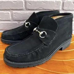 2025年最新】gucci チャッカブーツの人気アイテム - メルカリ