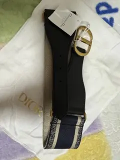 Christian Diorクリスチャンディオール エンブロイダリー キャンバス