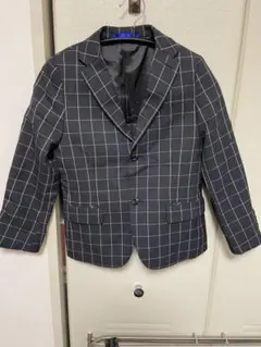 未使用　BeBe ジャケット　130cm セレモニー