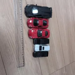 ミニカー 5台セット フェラーリ、ランドクルーザー他