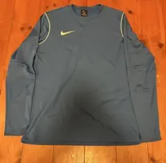 NIKE トレーナー　スウェット　トレーニングウェア