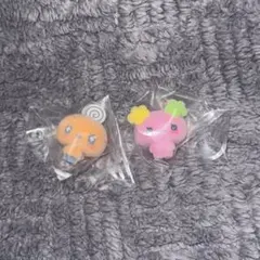 たまごっち カプセルフロッキーズ　ふらわっち めめっち　２点セット