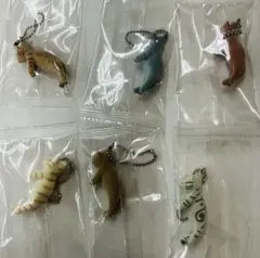 ガチャガチャ　つまんだねこマスコットボールチェーン２