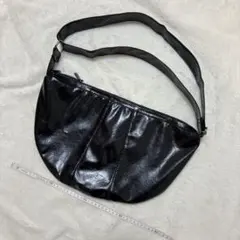 黒 合成皮革 ショルダーバッグ ハンドバッグ 斜めがけ 2way 韓国 ブラック