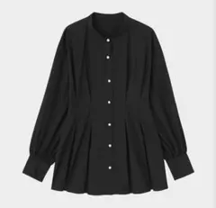 【極美品】プラステ　PLST パールボタンペプラムブラウス　長袖　黒