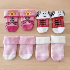 ベビー靴下 4足セット ピーチ スヌーピー他